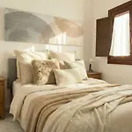New! Romantic Nest 5 Min To Cathedral Sevilla
