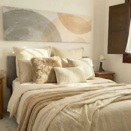 New! Romantic Nest 5 Min To Cathedral Sevilla