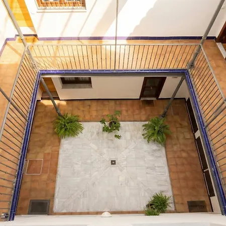 New! Romantic Nest 5 Min To Cathedral Sevilla